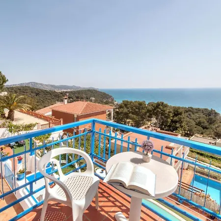 Prázdninový dům Holiday Santorin Blanes